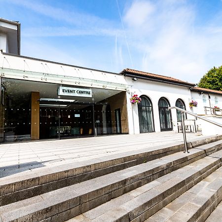 Готель Crowne Plaza Gerrards Cross By Ihg Біконсфілд Екстер'єр фото