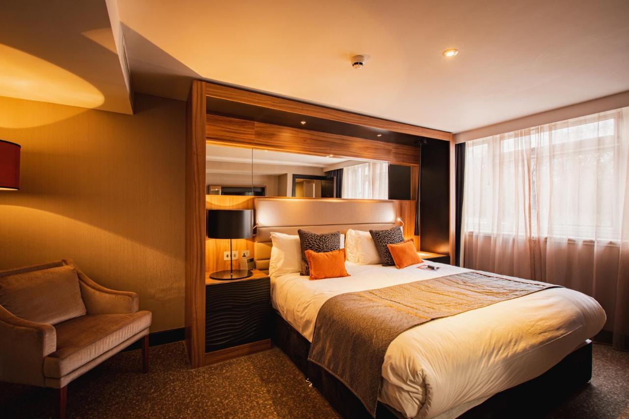 Готель Crowne Plaza Gerrards Cross By Ihg Біконсфілд Екстер'єр фото