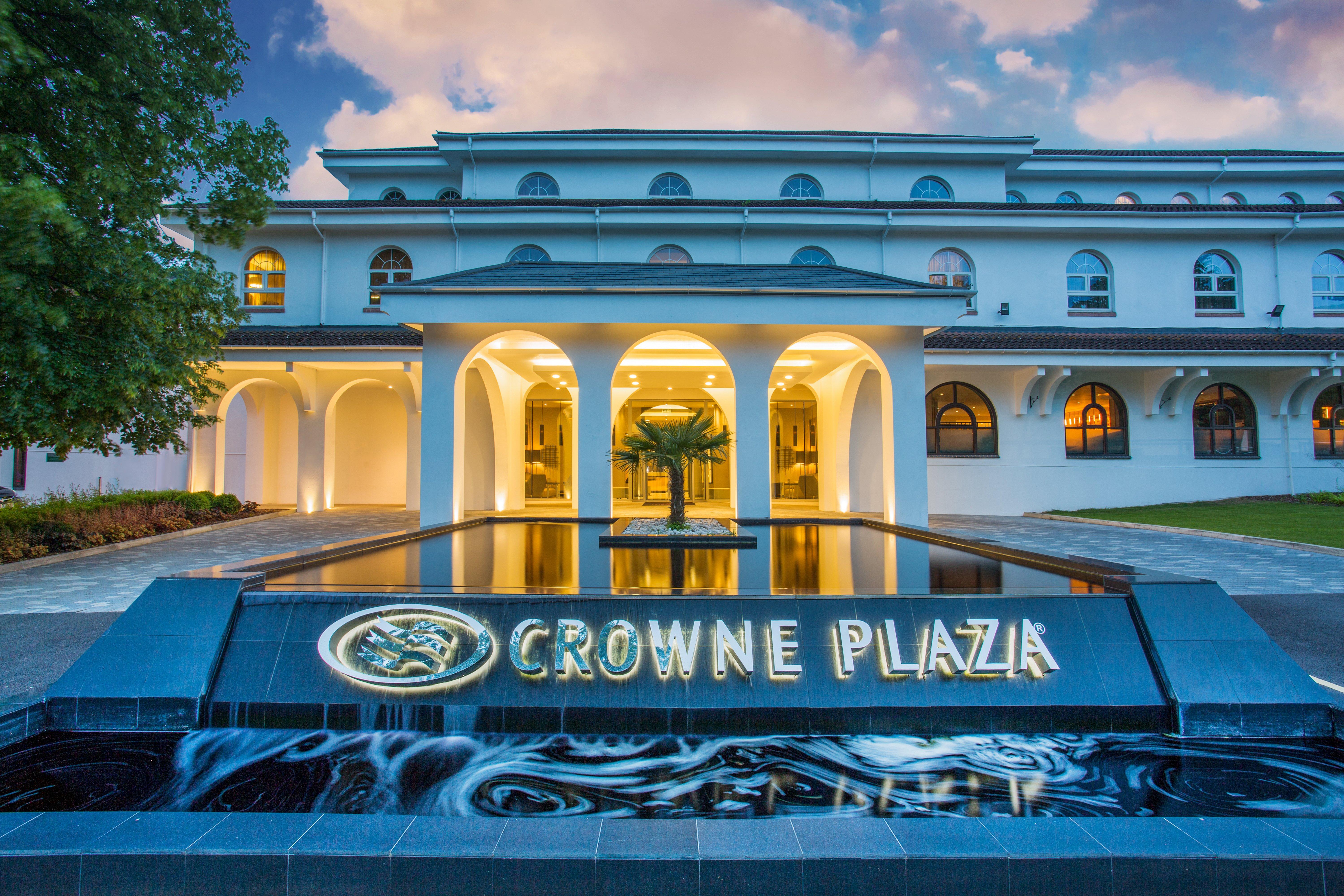 Готель Crowne Plaza Gerrards Cross By Ihg Біконсфілд Екстер'єр фото