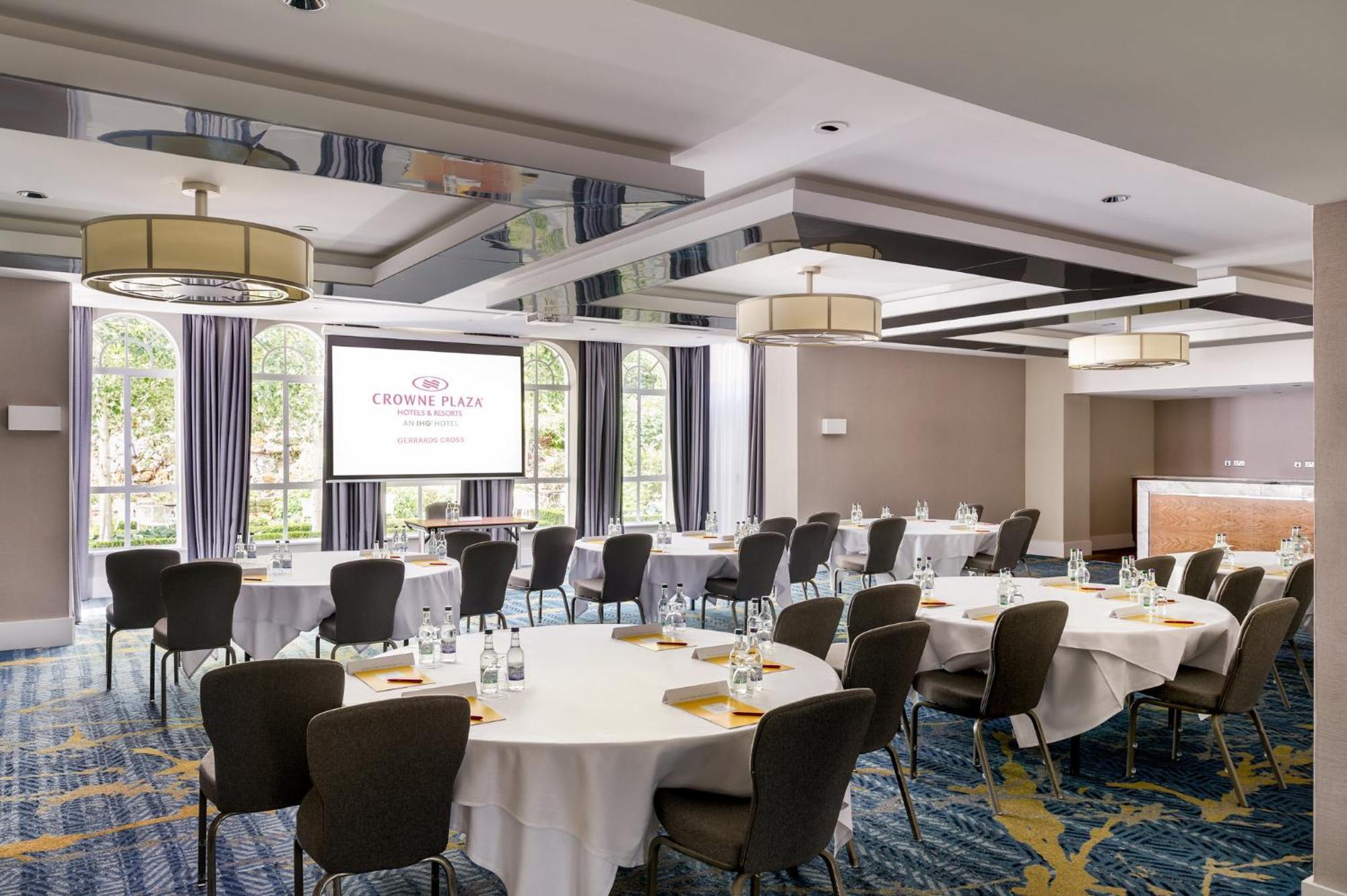 Готель Crowne Plaza Gerrards Cross By Ihg Біконсфілд Екстер'єр фото