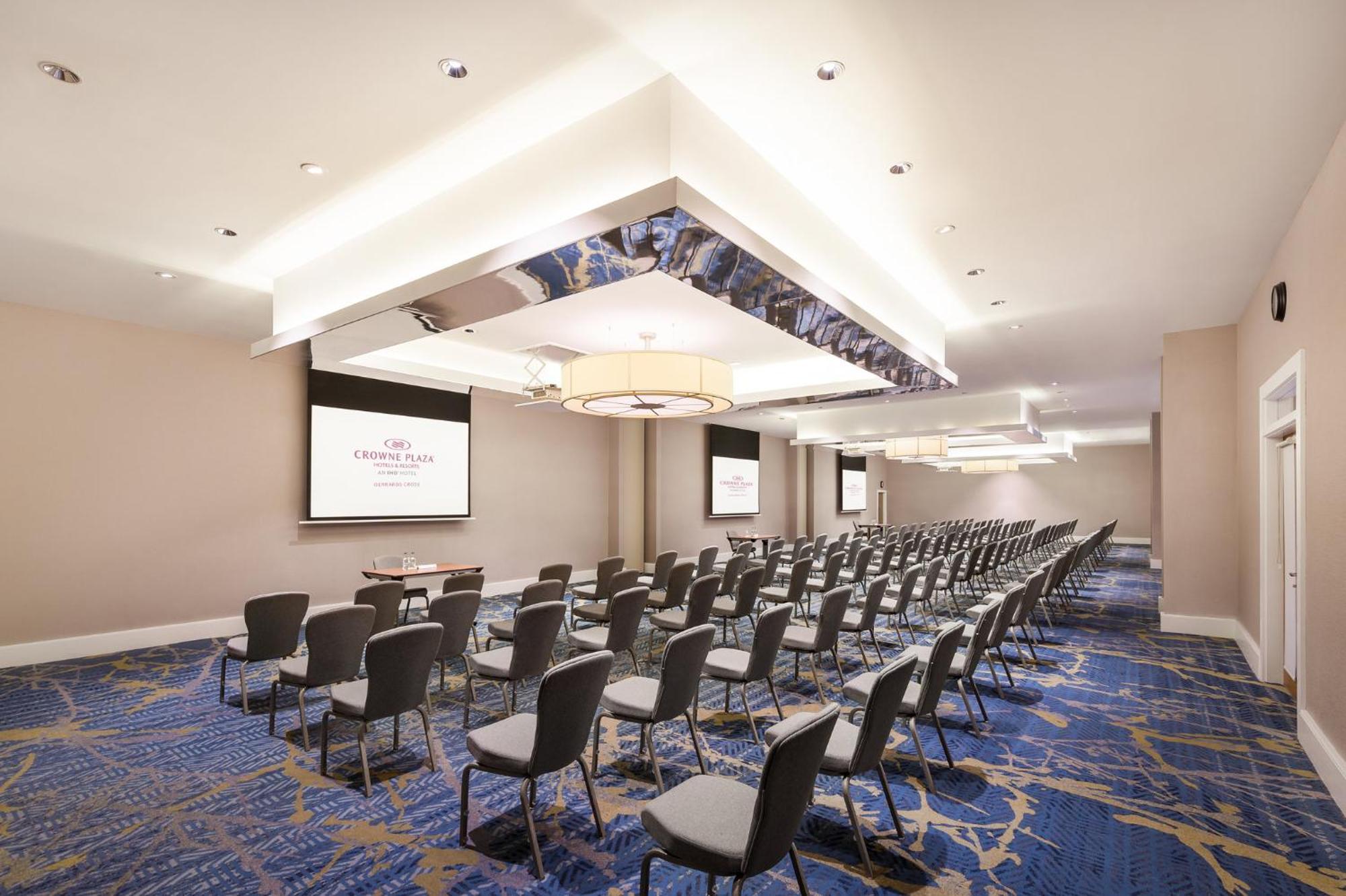 Готель Crowne Plaza Gerrards Cross By Ihg Біконсфілд Екстер'єр фото